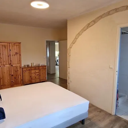 Jolie Avec Terrasse De Plain Pied 100 De La Mer, 2 Chambres, 2 Salle De Bain Et Cuisine *