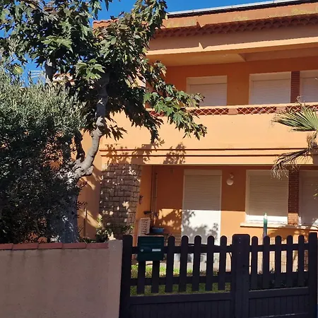 Frisch Renovierte Klimatisierte - Nur 100 M Vom Entfernt * פורטירנייה